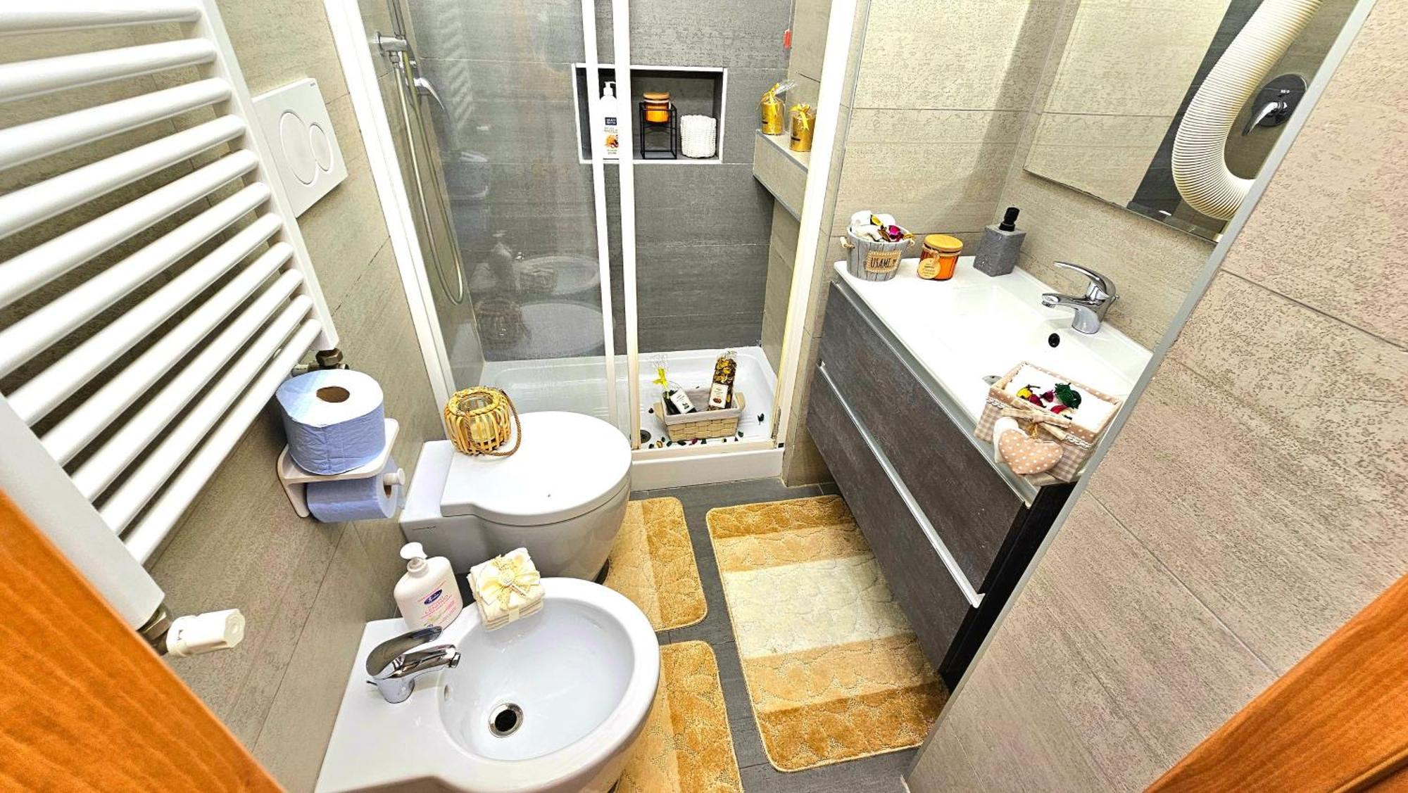 A Casa Simpatia Roma - Free Parking If You Book 4 Nights Bed and Breakfast Buitenkant foto