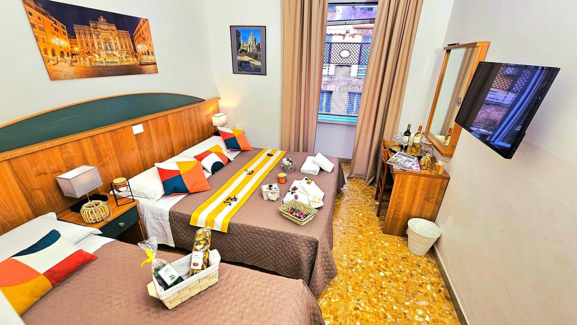 A Casa Simpatia Roma - Free Parking If You Book 4 Nights Bed and Breakfast Buitenkant foto